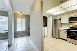 4370 White Pine Ave, Orlando, FL 32811 - Photo 3