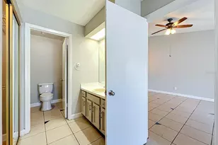 4370 White Pine Ave, Orlando, FL 32811 - Photo 9
