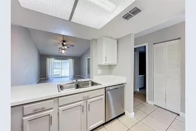 4370 White Pine Avenue #2, Orlando, FL 32811 - Photo 5
