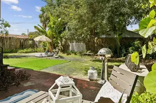 2319 W North B St, Tampa, FL 33609 - Photo 25