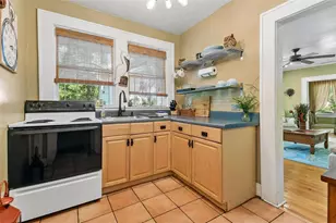 2319 W North B St, Tampa, FL 33609 - Photo 13