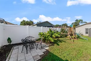 145 Mayfair Ct, Sanford, FL 32771 - Photo 17