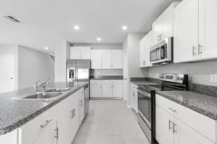 7222 Ronnie Garden Ct, Tampa, FL 33619 - Photo 23