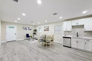 38910 Merrell Ave, Umatilla, FL 32784 - Photo 3