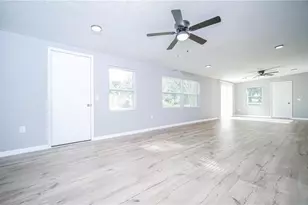 400 Pennsylvania Ave, Fruitland Park, FL 34731 - Photo 13