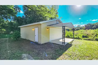 400 Pennsylvania Avenue, Fruitland Park, FL 34731 - Photo 5