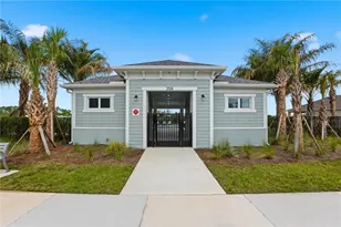 137 Rainwood St, Groveland, FL 34736 - Photo 25