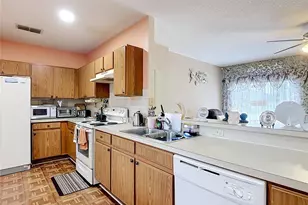 1014 Deddington Pl, Kissimmee, FL 34758 - Photo 5