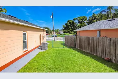 1014 Deddington Place, Kissimmee, FL 34758 - Photo 33