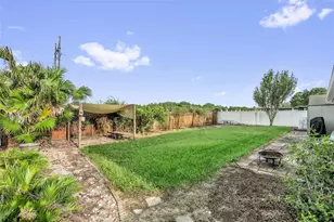 418 Grovepark Dr, Davenport, FL 33837 - Photo 21