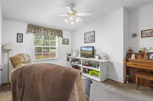 12251 SE 66th Pl, Morriston, FL 32668 - Photo 5