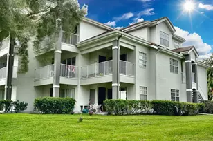 13815 Fairway Island Dr, Orlando, FL 32837 - Photo 1