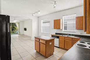 14523 Kristenright Ln, Orlando, FL 32826 - Photo 7