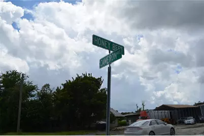 4045 Honey Bee Pt Road, Sanford, FL 32773 - Photo 11