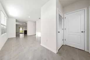 2667 Swooping Sparrow Dr, Saint Cloud, FL 34771 - Photo 5