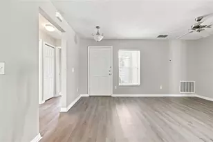 516 Bella Rosa Cir, Sanford, FL 32771 - Photo 3