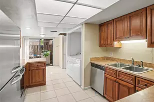 4828 Pebble Beach Dr, Orlando, FL 32811 - Photo 17