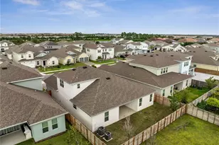 19062 Blueleaf St, Orlando, FL 32827 - Photo 13