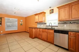1534 Perez St, Orlando, FL 32825 - Photo 11
