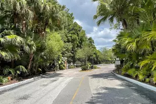 5156 Conroy Rd, Orlando, FL 32811 - Photo 3