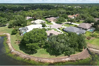 5103 Broken Sound Lane, Valrico, FL 33596 - Photo 19