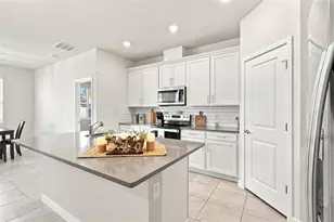 3545 Treetop St, Deland, FL 32724 - Photo 7