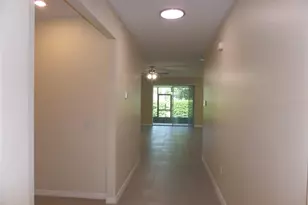 7832 Penrose Pl, Wildwood, FL 34785 - Photo 5