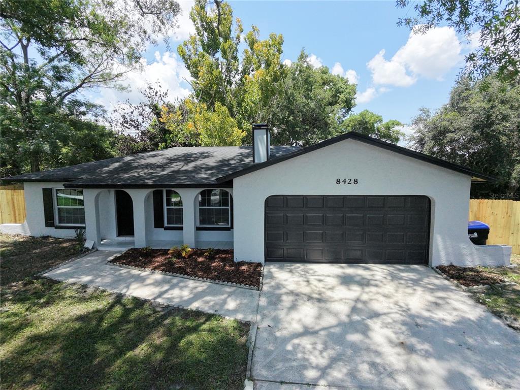 8428 Bark Ct - 8428 Bark Ct, Orlando, FL 32810 Luxury Property | Jose Angel Pina