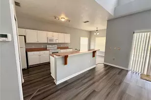 1202 Cumbrian Lakes Ct, Kissimmee, FL 34746 - Photo 33