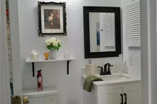 2007 Garden Lake Dr, Winter Haven, FL 33884 - Photo 11