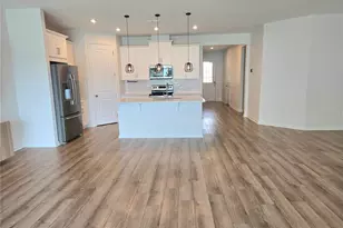 7910 Waterfield Ave, Orlando, FL 32832 - Photo 9