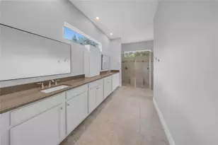5013 Vantage Ct, Saint Cloud, FL 34772 - Photo 21