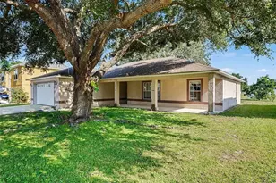 121 Shaddock Dr, Auburndale, FL 33823 - Photo 3
