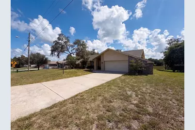 4573 Bayridge Court, Spring Hill, FL 34606 - Photo 35