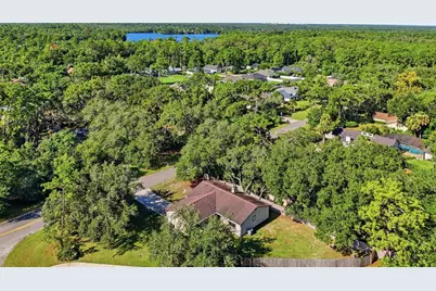 180 W 3rd Street, Chuluota, FL 32766 - Photo 9