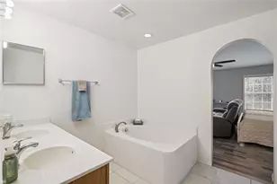 2330 Dover St, Deltona, FL 32738 - Photo 23