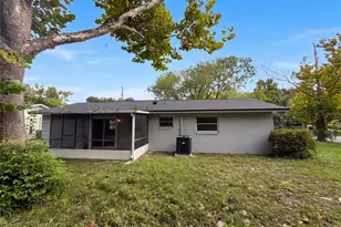 1735 Jefferson Dr, Mount Dora, FL 32757 - Photo 5