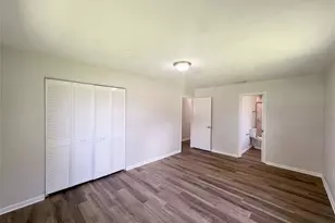 4918 Denise Ave, Lakeland, FL 33813 - Photo 9