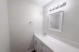 4918 Denise Ave, Lakeland, FL 33813 - Photo 13