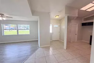 11339 Stacy St, Spring Hill, FL 34609 - Photo 9
