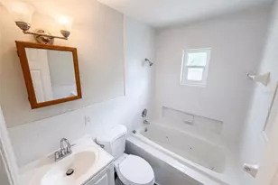 2596 38th Ave N, Saint Petersburg, FL 33713 - Photo 13