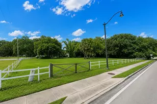 505 E Lake St, Kissimmee, FL 34744 - Photo 1