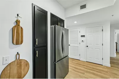 322 E Central Boulevard #806, Orlando, FL 32801 - Photo 15