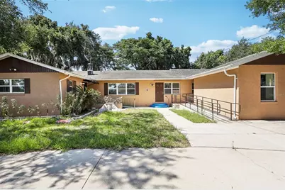 201 Rosefield Avenue, Leesburg, FL 34748 - Photo 1