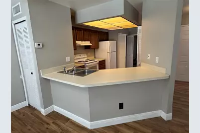 4863 Walden Circle #24, Orlando, FL 32811 - Photo 11