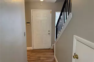 4863 Walden Cir, Orlando, FL 32811 - Photo 3