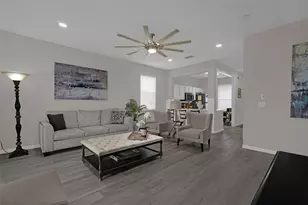1002 Calabria Ave, Davenport, FL 33897 - Photo 5