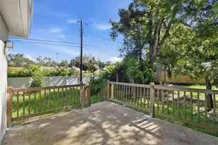 2303 Bahia Vista St, Sarasota, FL 34239 - Photo 11