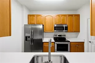 2484 San Tecla St, Orlando, FL 32835 - Photo 5