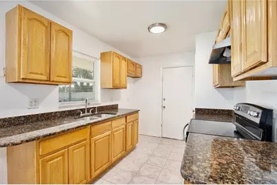 2319 Continental Boulevard, Orlando, FL 32808 - Photo 9
